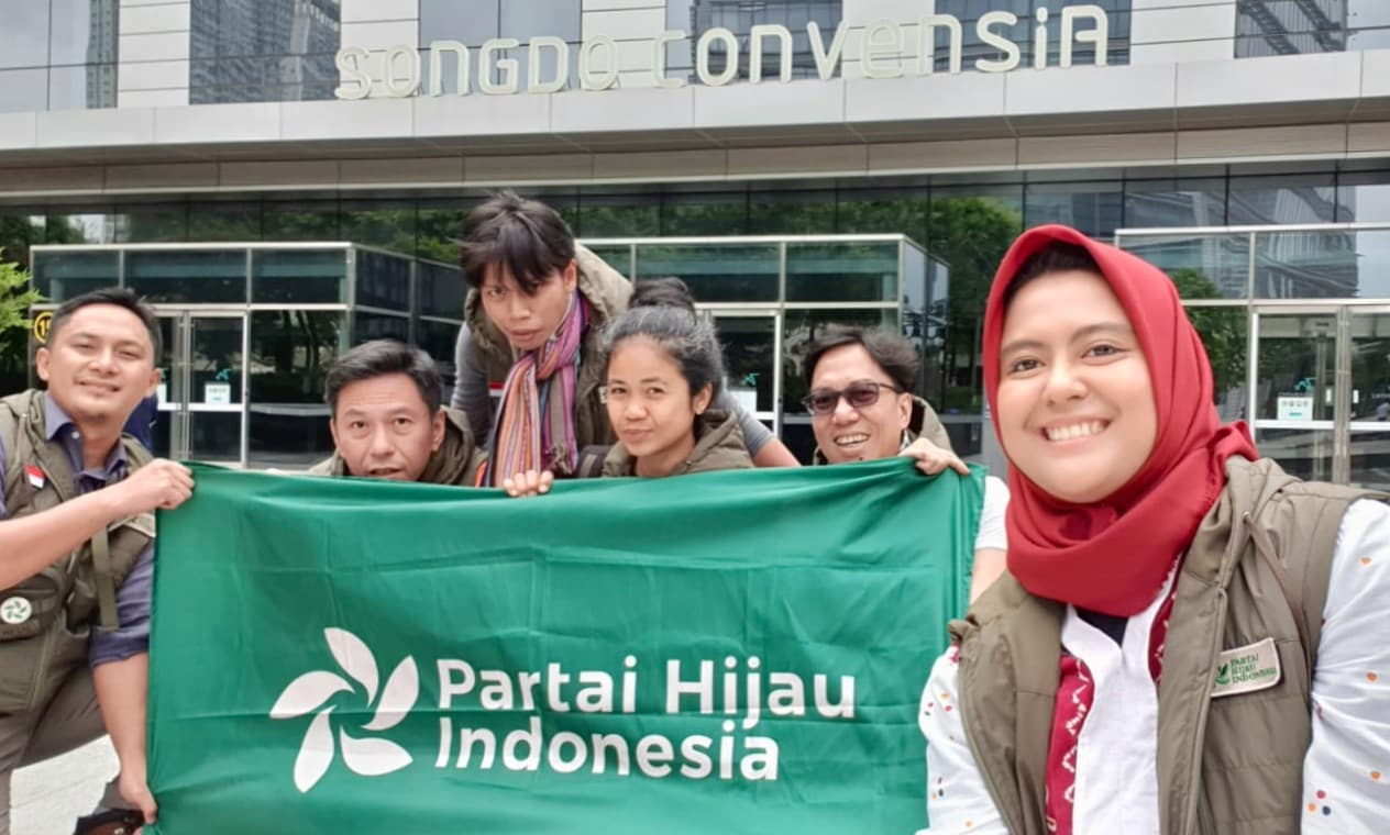 Delegasi Partai Hijau Indonesia dalam pertemuan gerakan hijau dunia